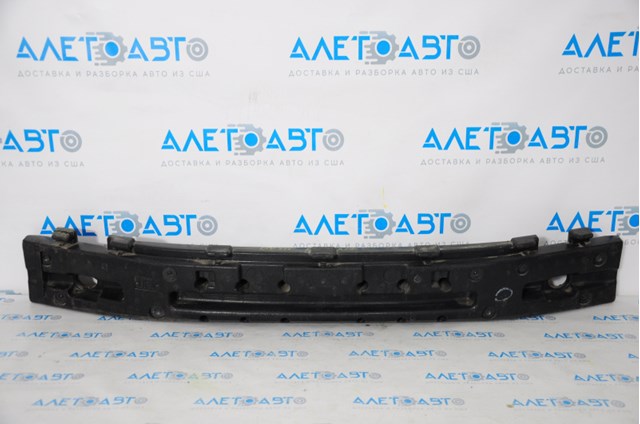 526110E020 Toyota Наповнювач бампера переднього
