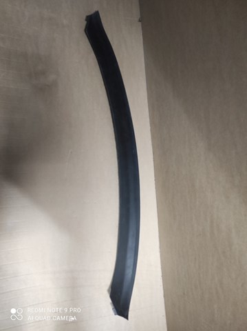  Tesla 104797600C