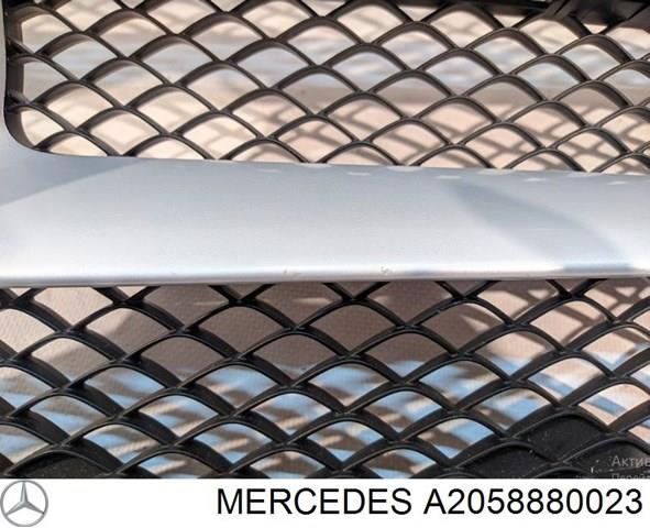 Решітка Autotechteile 1108864