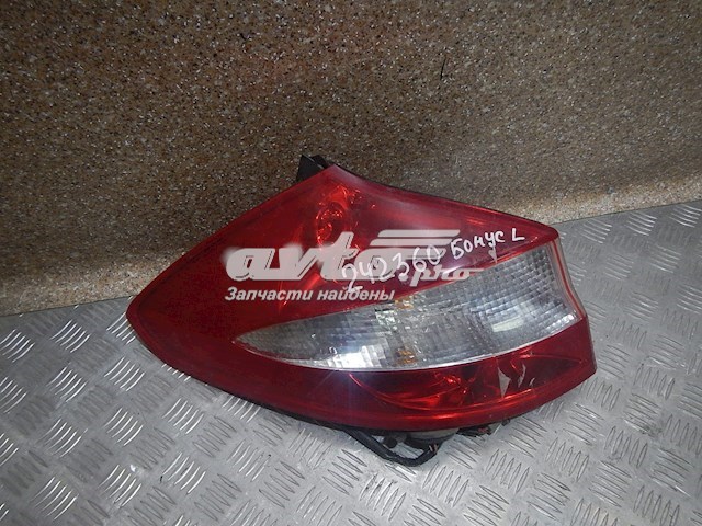 Ліхтар задній лівий Chery J153773010