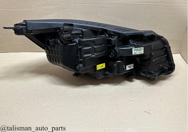 92101C5620 Hyundai/Kia Фара дальнього світла в зборі