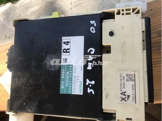 8922106210 Toyota 