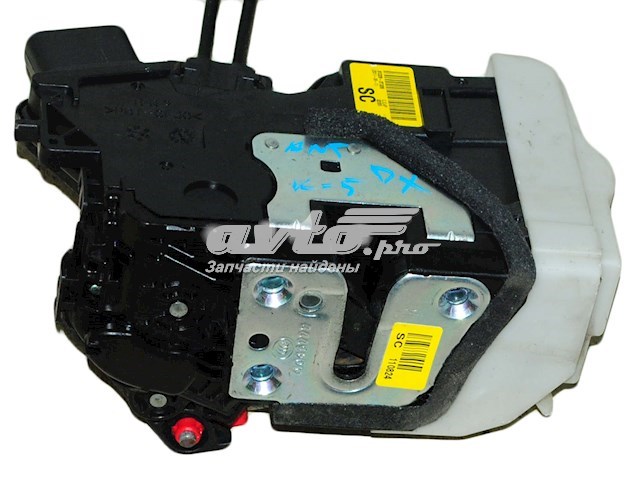 Замок дверки правої передньої 813202T130 Hyundai/Kia