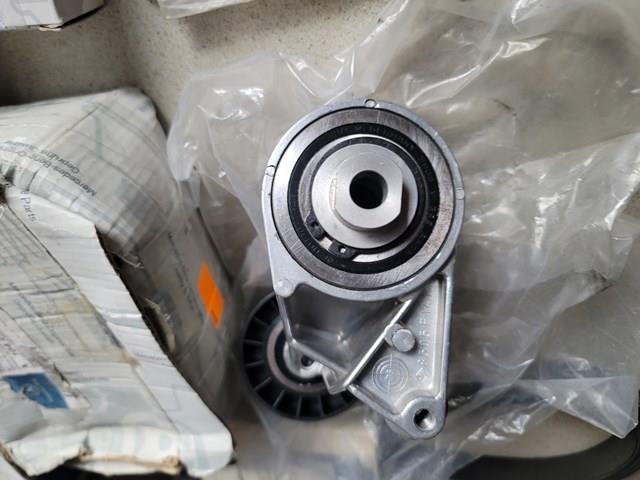  Mercedes 1032021140 ціна, від 24.83 USD