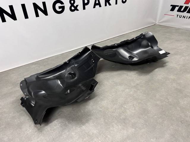 1492614CHA Tesla Motors Підкрилок переднього крила, правий