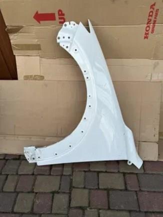 Ліве переднє крило Mazda D10E52211B ціна, від 83.67 USD