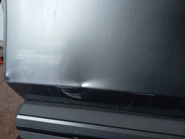Двері задні, ліві 821014757R Renault (RVI)