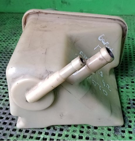 Бачок гідропідсилювача VAG 4A0422373A