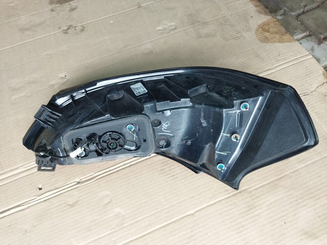 42787659 General Motors Задня ліва фара