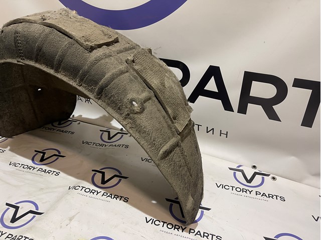 Підкрилок заднього крила, правий 561810972D VAG