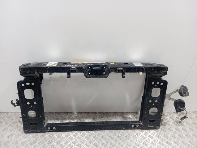 Панель передня Alfa Romeo Giulietta хетчбек (940) (2010 - 2020) ціна, від 155.37 USD
