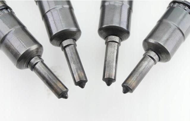 Купити 0414720403 Bosch Форсунка дизельна в зборі, розпилювач + тримач