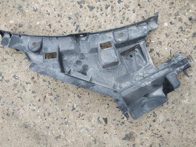 Решітка переднього бампера, внутрішня ліва FPS FP8165923 ціна, від 27.07 USD