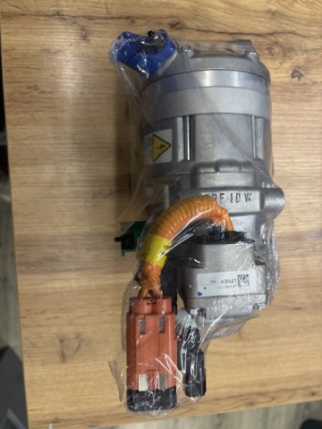 Купити 97701E6100 Hyundai/Kia Компресор кліматичної установки