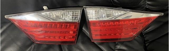 8158133240 Toyota Ліхтар задній правий, внутрішній