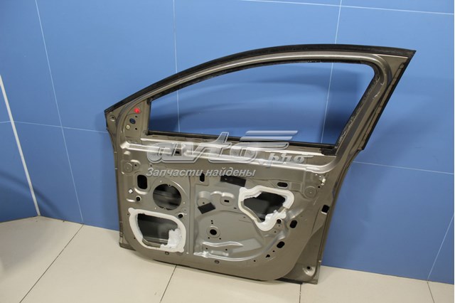  Двері праві передні Renault Fluence 