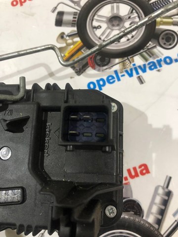 Купити 93867688 Opel 