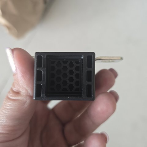  VAG 4F0915519A