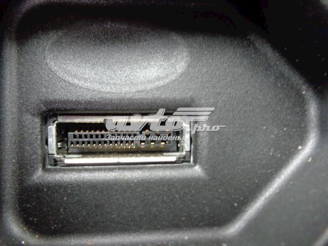  8T0035785 VAG