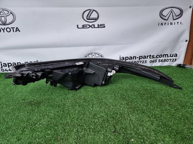 Фара правая Toyota 81130F4070 ціна, від 462.50 USD
