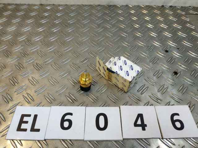 Датчик ліхтарів заднього ходу ZF Parts 0501210058 ціна, від 15.41 USD