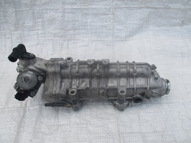 Клапан ЄГР 42577107 Iveco