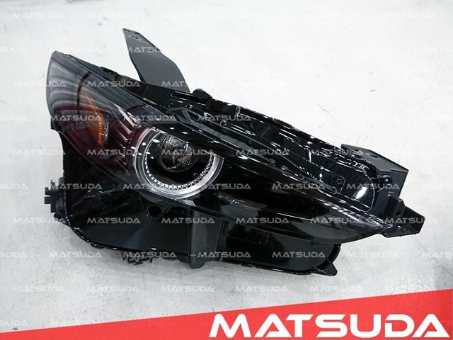 Фара права DGJ151030B Mazda