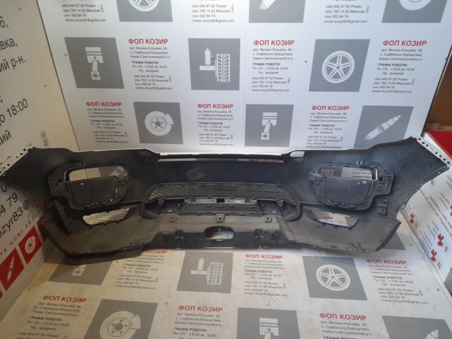 Передній бампер LR079533 Land Rover