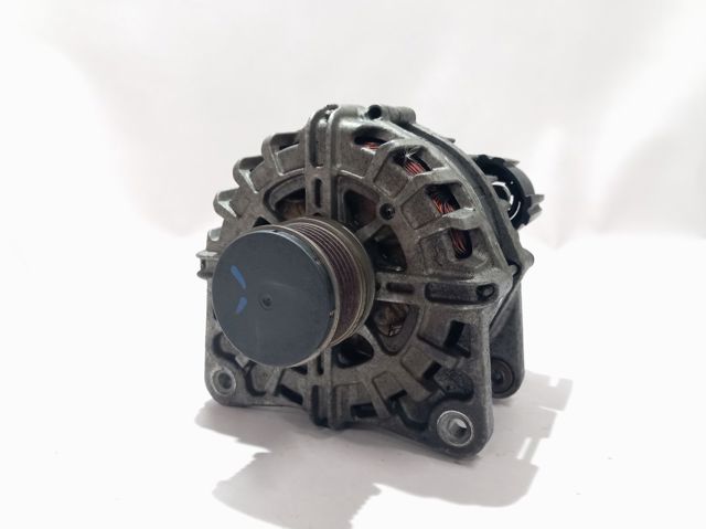 231007536R Renault (RVI) Авто генератор