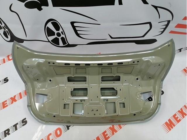 Кришка багажника 84075221 General Motors
