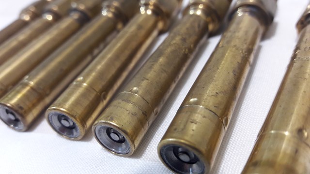 Купити 437502047 Bosch Форсунка дизельна в зборі, розпилювач + тримач