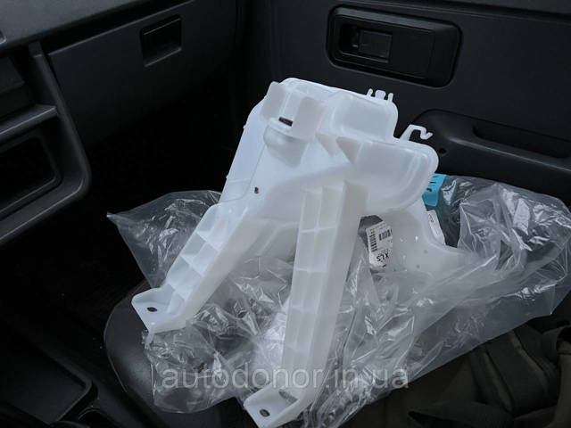 Купити 289106WK0A Nissan/Infiniti Бачок омивайки