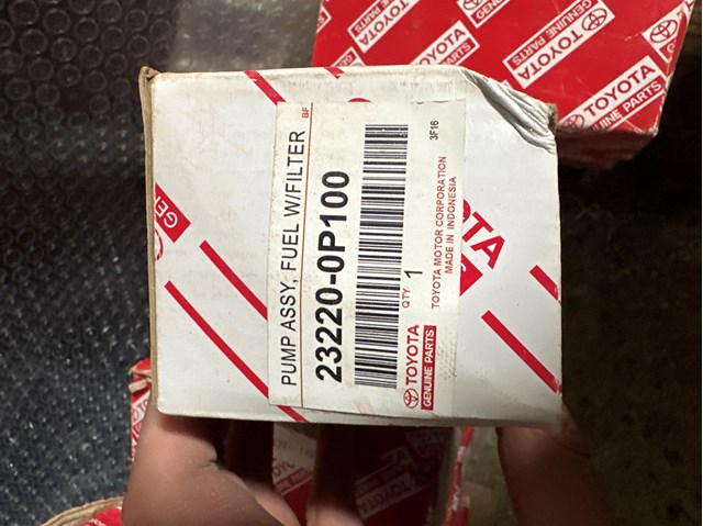 232200P100 Toyota 