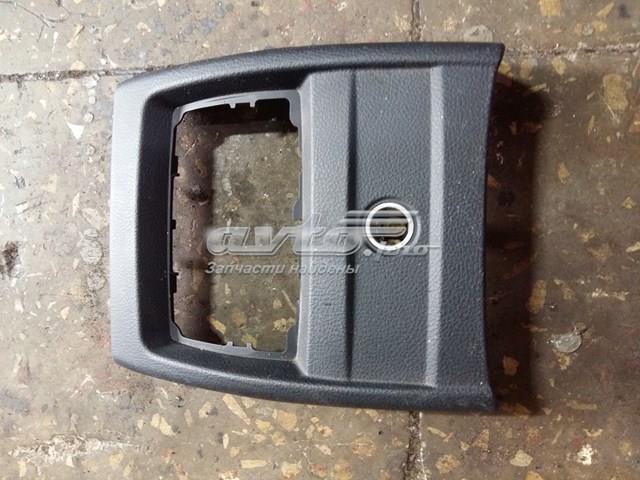 9218909 BMW 