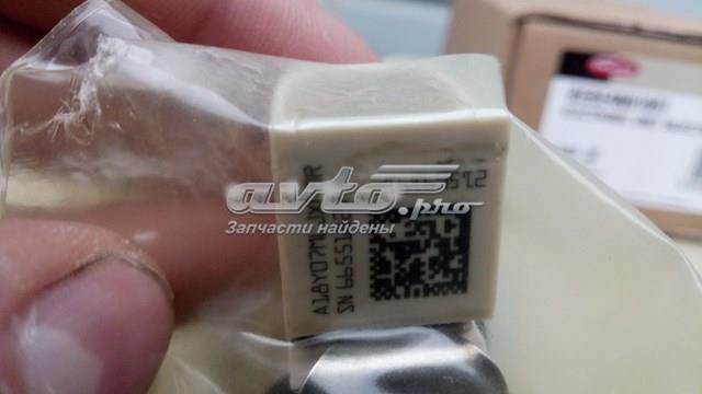 Паливні форсунки 21569191 Volvo