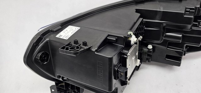 Купити 260102899R Renault (RVI) Права блок фара