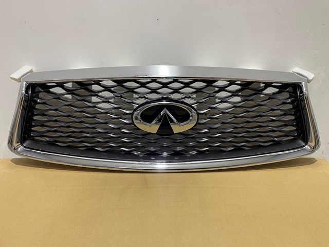 Решітка Nissan/Infiniti 623106HH0A