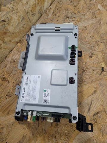 152148200D Tesla 