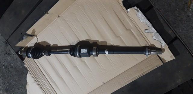 Піввісь права GDD52550XA Mazda