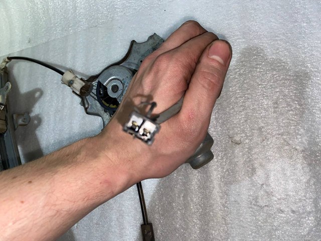 400601T5 Nissan/Infiniti Привід двірника дверей задніх