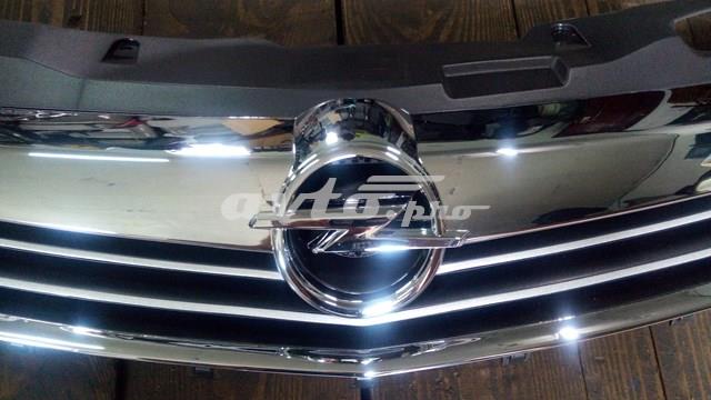 Купити 93191829 General Motors Захисна решітка радіатора