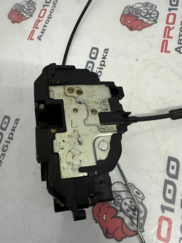 Замок задньої лівої двостулкової двері Autotechteile 5051598 ціна, від 32.72 USD