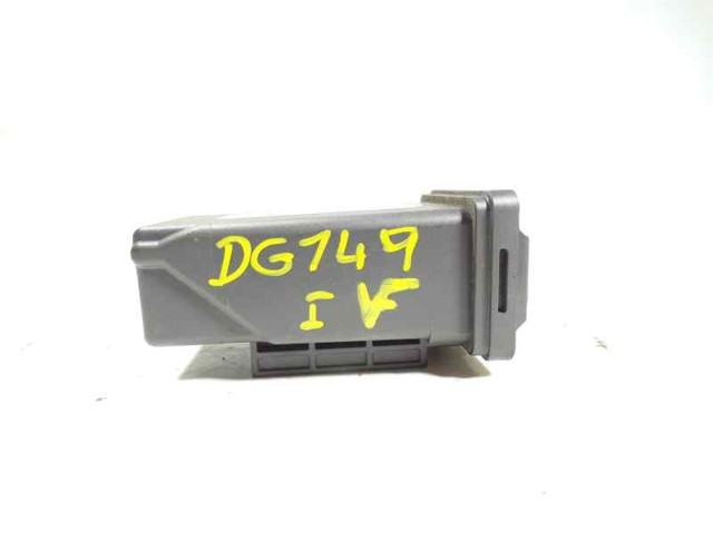  Peugeot/Citroen 9806066880 ціна, від 26.81 USD