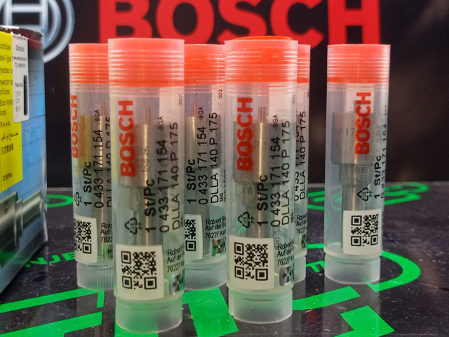 Розпилювач дизельної форсунки Bosch DLLA140P175 ціна, від 42.18 USD