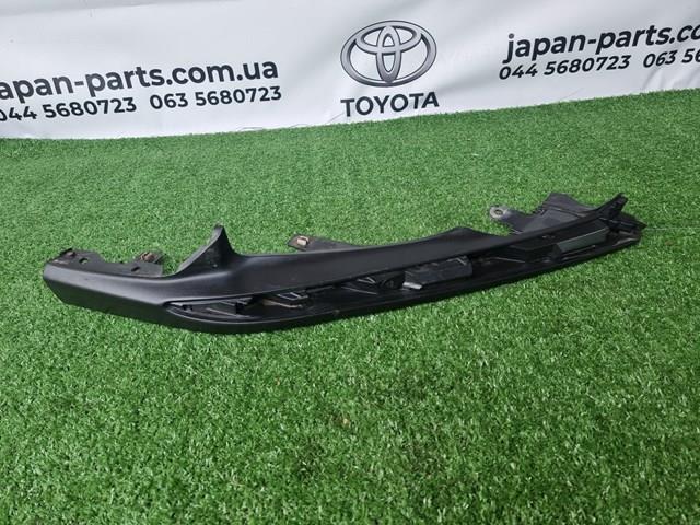 Направляюча переднього бампера Toyota 5244778020 ціна, від 25.40 USD