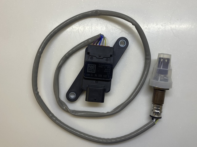 Датчик оксидів азоту NOX, задній A0009059613 Mercedes