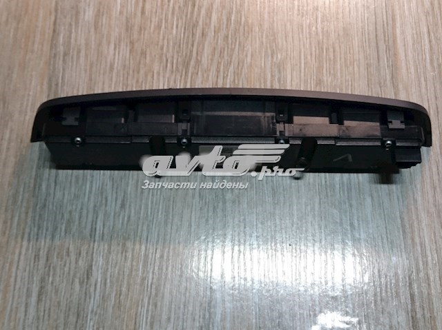 A2049050302 Mercedes 
