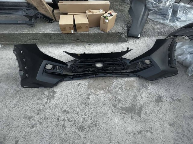 Бампер на авто Signeda PTY048081BA ціна, від 123.02 USD