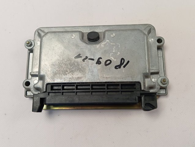 Електронний блок керування двигуном 9632693880 Peugeot/Citroen