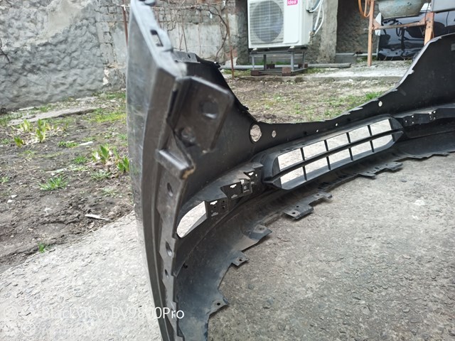 KB8A50031E8H Mazda Бампер передній в зборі